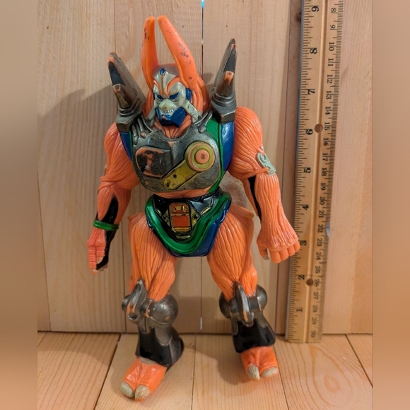merrick The Barbarian Action Figure with Orange and Blue Accents Power Rangers - Picture 2 of 6